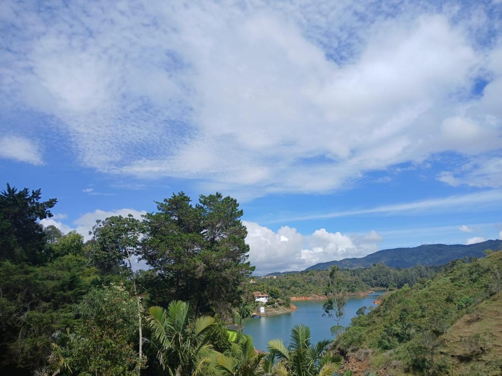 Piedra Del Penol Hotel Guatape Luaran gambar