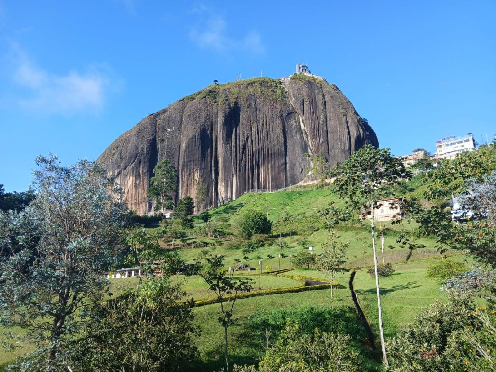 Piedra Del Penol Hotel Guatape Luaran gambar